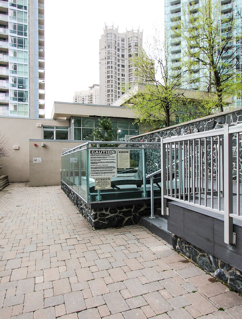 223-webb-dr-mississauga-onyx-condos-for-sale-amenities