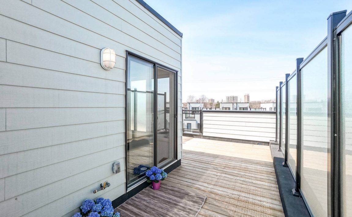 southdown-towns-bromsgrove-rd-clarkson-townhomes-rooftop-terrace