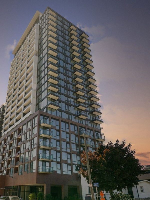 28-ann-st-mississauga-westport-condos-port-credit-for-sale