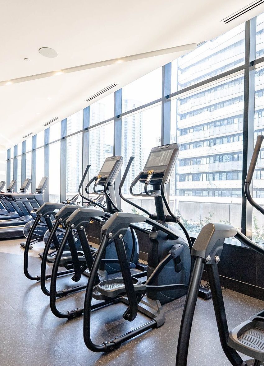 the-well-condos-470-front-st-w-toronto-amenities-cardio-gym-fitness