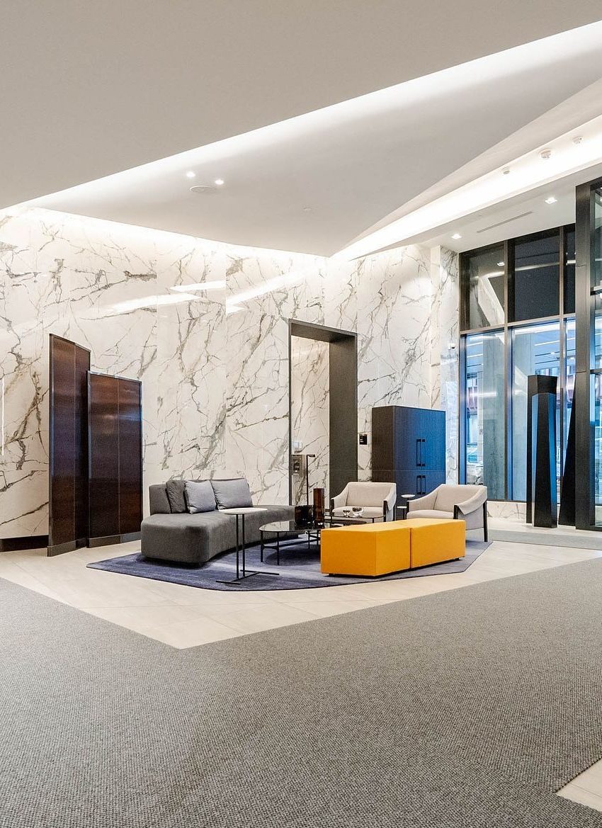 the-well-condos-470-front-st-w-toronto-concierge-security-lobby