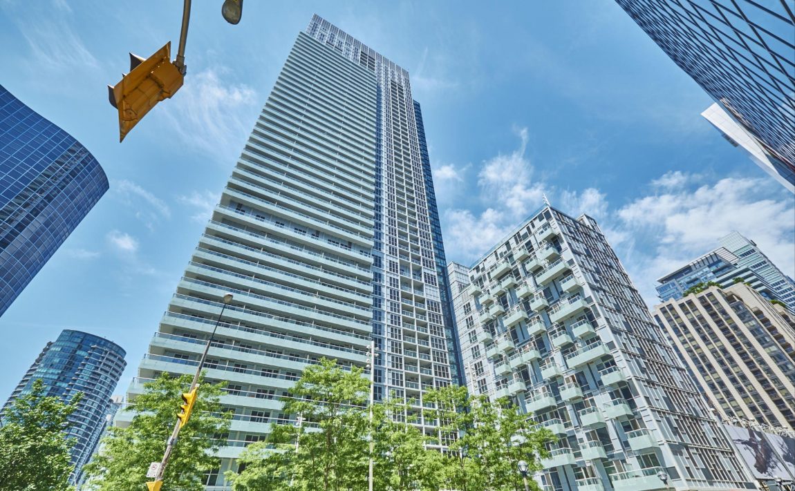 300-front-st-w-toronto-condos-for-sale-tridel-king-west-downtown