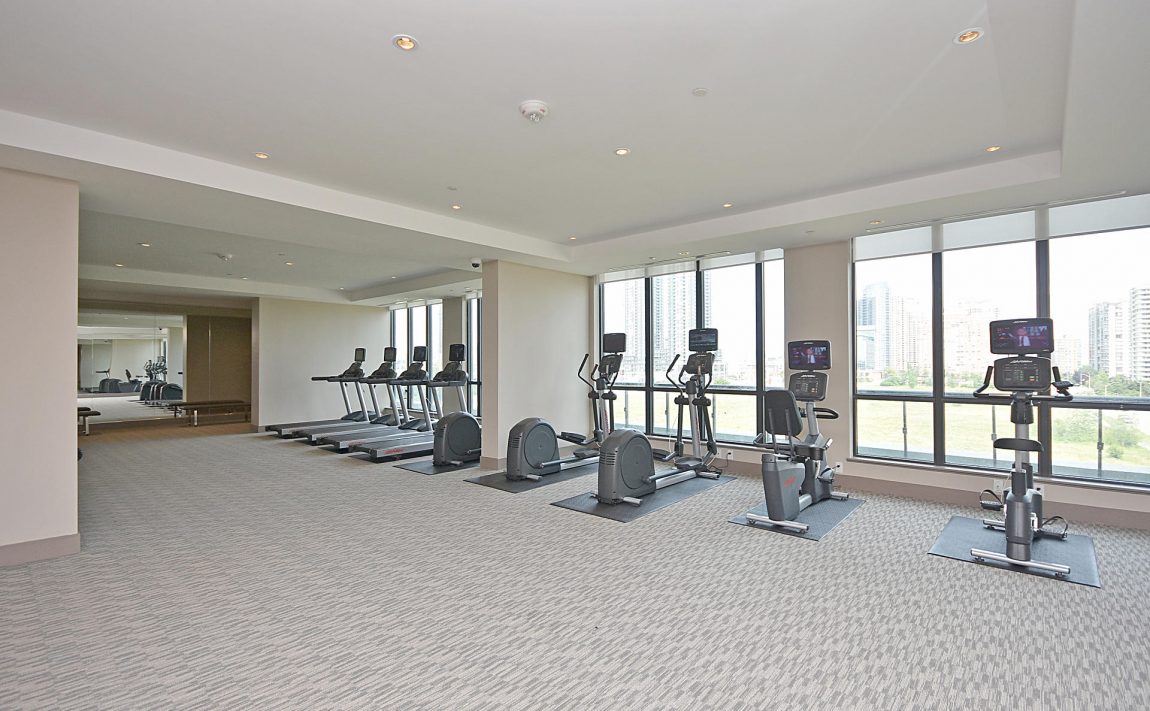 3975-grand-park-dr-mississauga-condos-for-sale-gym-fitness