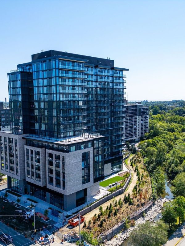 artform-condos-86-dundas-st-e-mississauga-cooksville