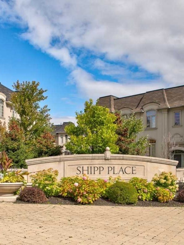 shipp-place-townhomes-for-sale-shipp-dr-square-one-mississauga