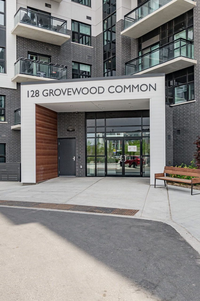 128-grovewood-common-cres-oakville-condos-front-entrance