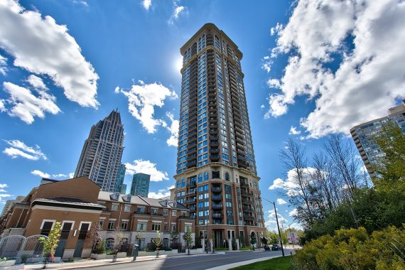 Chicago Condo Square One / Represented Buyer / 1 Bed