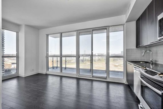 Vaughan End-Unit Townhome / Represented Buyer / 3 Bed