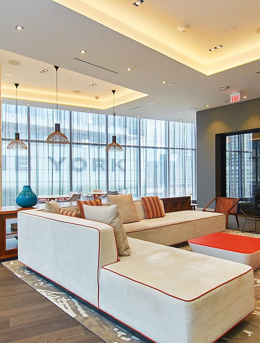 ten-york-condos-10-york-st-toronto-tridel-amenities-party-room-lounge-2