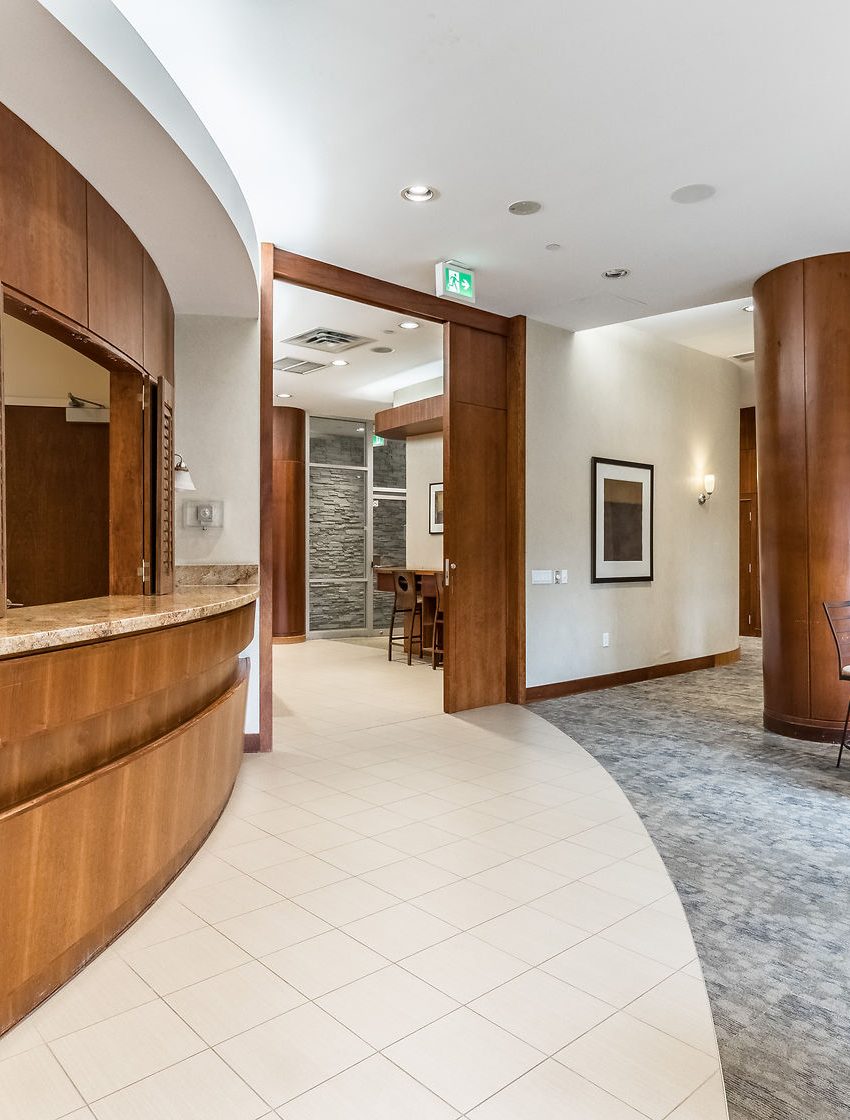 55-strathaven-dr-mississauga-condos-square-one-amenities