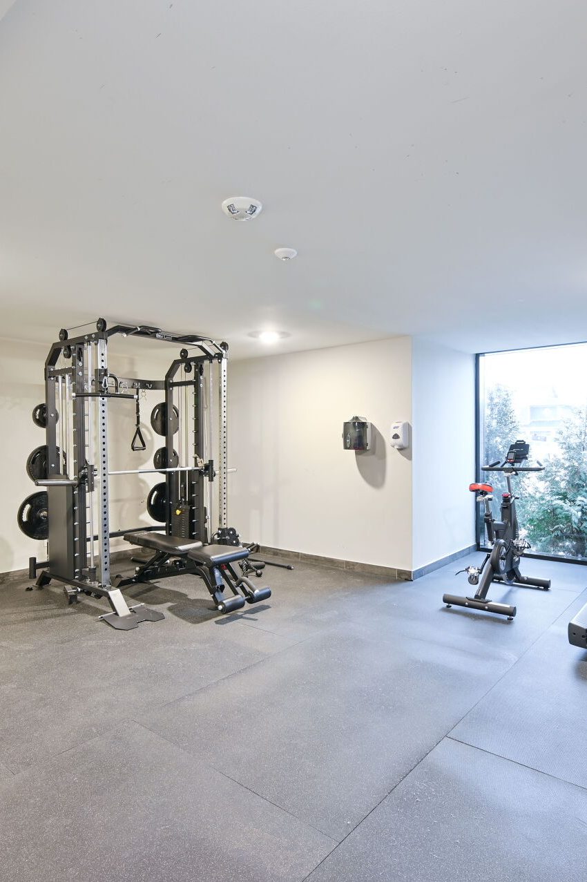 view-at-30-hamilton-st-s-waterdown-condos-for-sale-gym-fitness