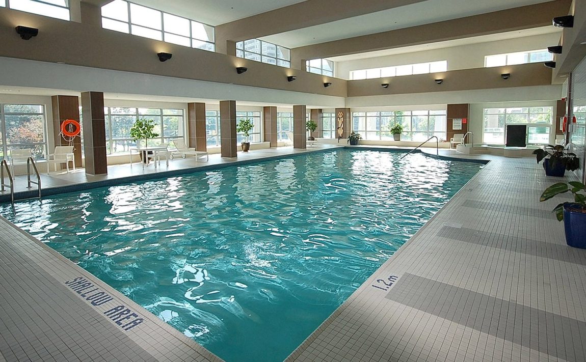 1-elm-dr-w-mississauga-one-city-centre-condos-amenities-indoor-pool