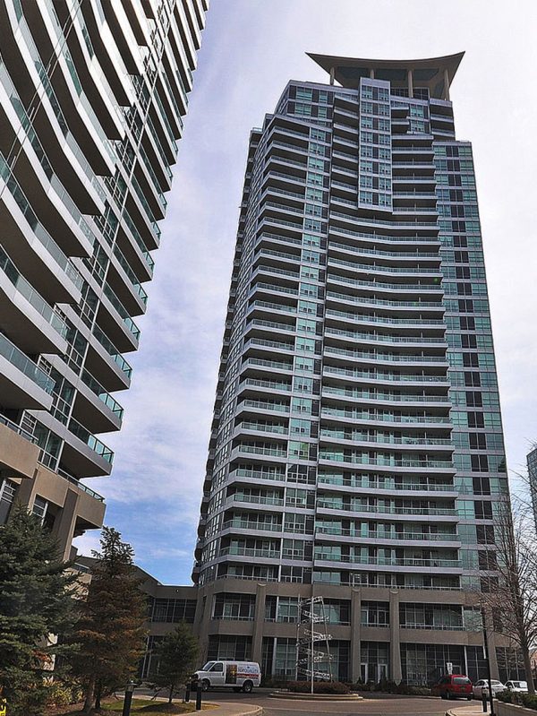 1-elm-dr-w-mississauga-one-city-centre-condos-for-sale