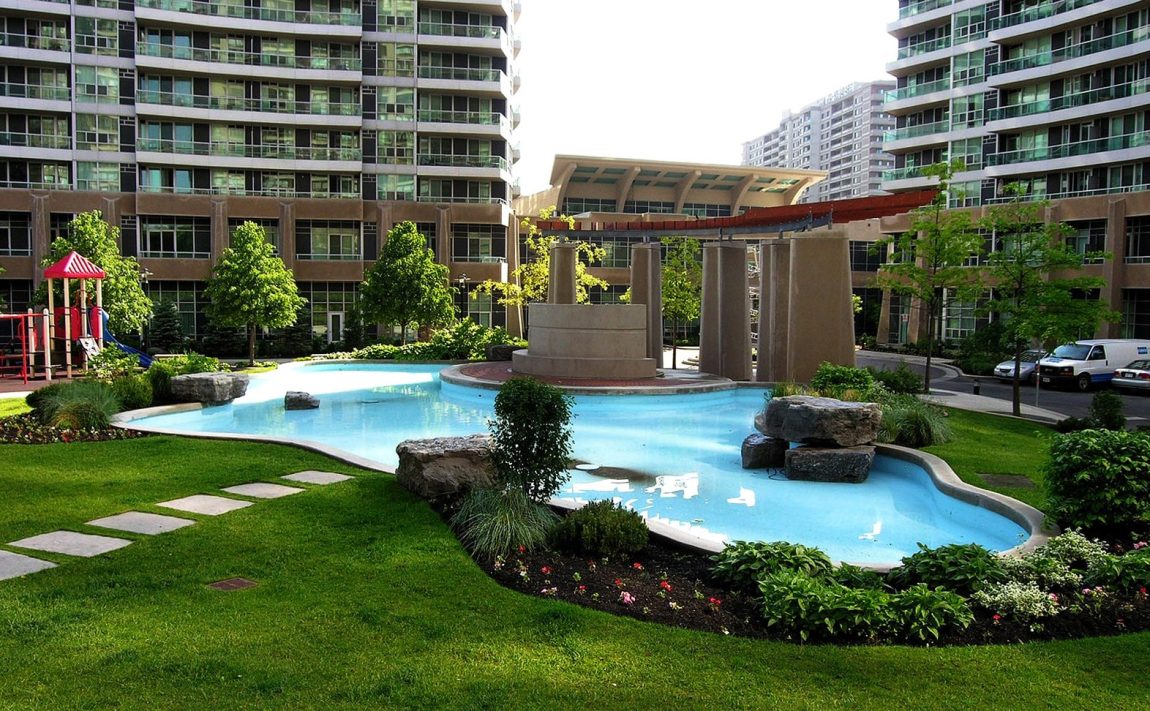 1-elm-dr-w-mississauga-one-city-centre-condos-oasis