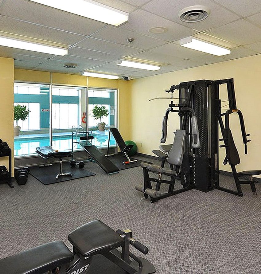 50-Kingsbridge-Garden-Circle-condos-mississauga-amenities-gym