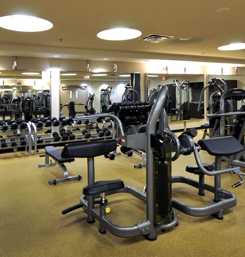 50-absolute-ave-mississauga-condos-amenities-gym