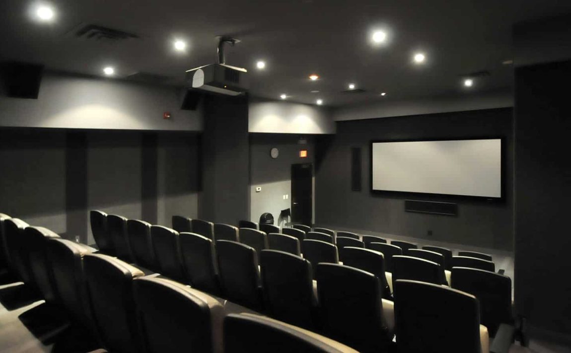 50-absolute-ave-mississauga-condos-amenities-theatre