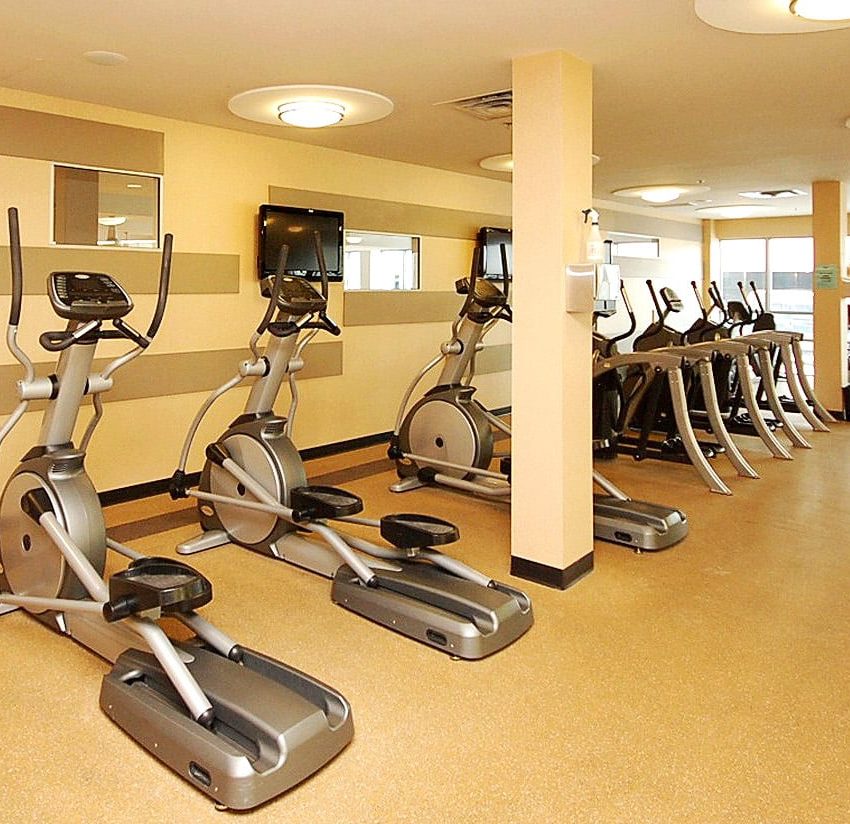 70-absolute-ave-mississauga-condos-for-sale-amenity-gym