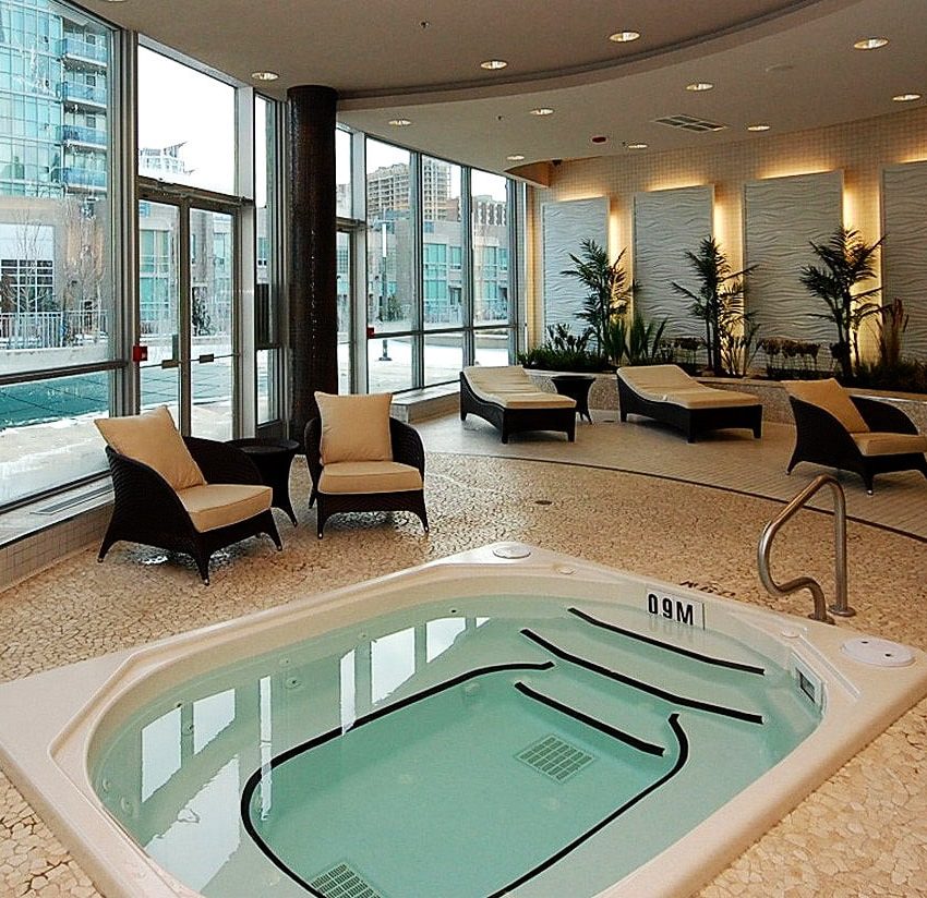 70-absolute-ave-mississauga-condos-for-sale-amenity-hot-tub