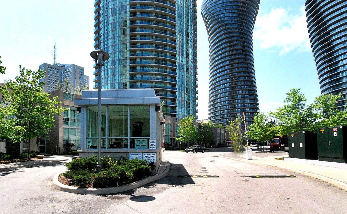 70-absolute-ave-mississauga-condos-for-sale-security-gate