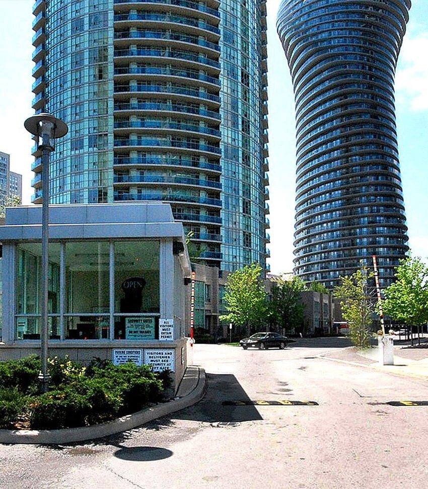 70-absolute-ave-mississauga-condos-for-sale-security-gate