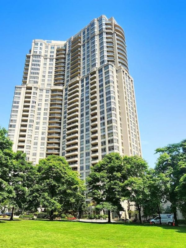 25-kingsbridge-garden-circle-mississauga-skymark-ii-condos-for-sale