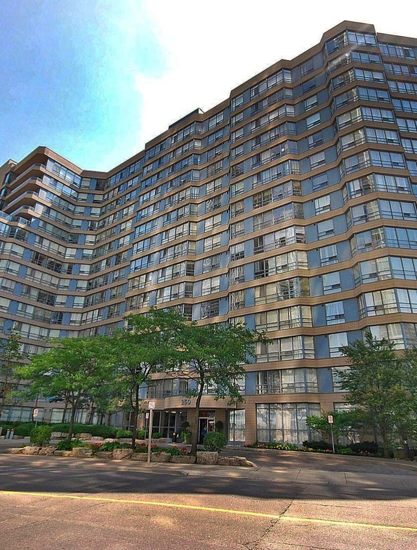 250-webb-dr-condos-odyssey-mississauga-square-one-for-sale