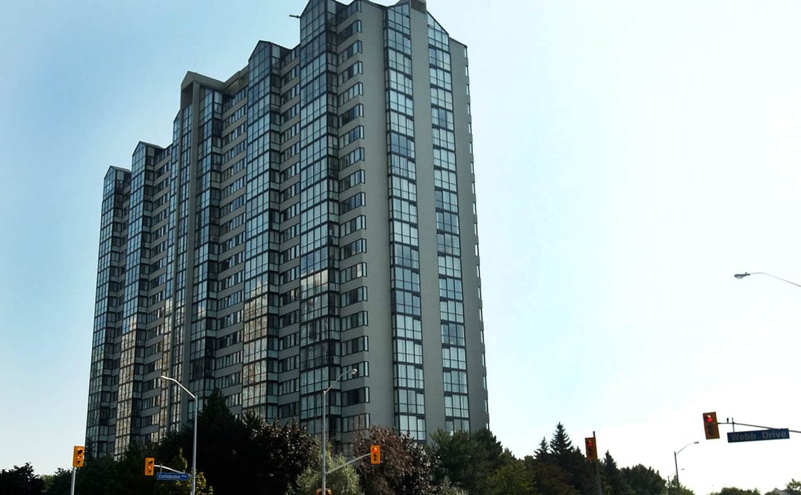 350-webb-dr-mississauga-platinum-condos-square-one