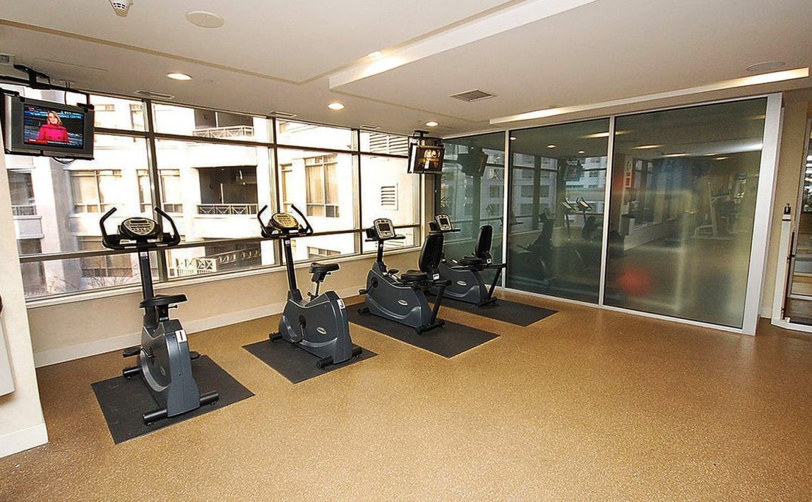 3880-duke-of-york-blvd-condos-ovation-mississauga-gym-cardio