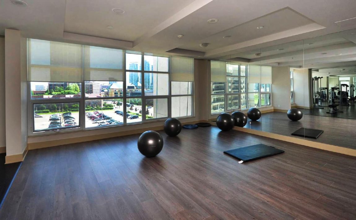 4065-brickstone-mews-mississauga-residences-condos-yoga-studio