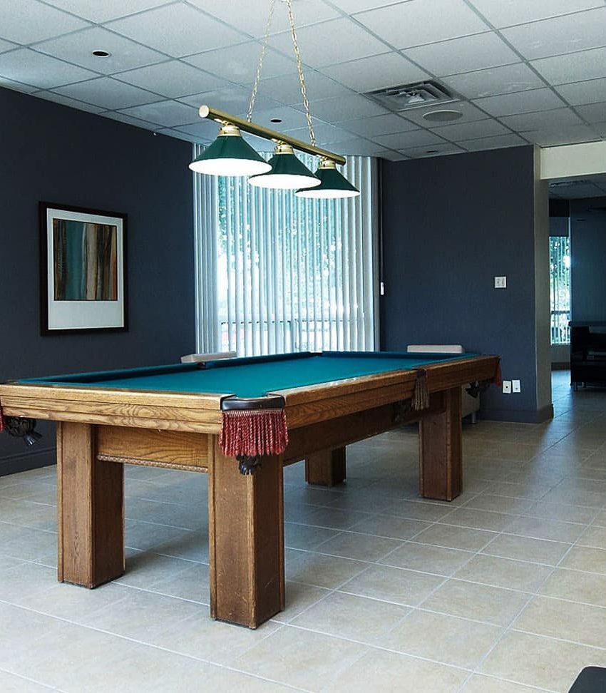 4450-tucana-crt-mississauga-condos-kingsbridge-grand-iii-amenities-billiards