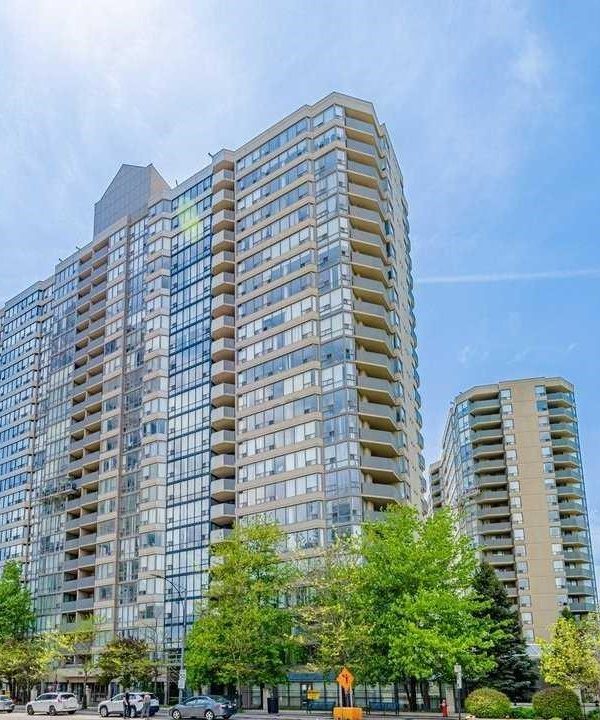 centre-ii-condos-330-rathburn-rd-w-mississauga-square-one-condos-for-sale