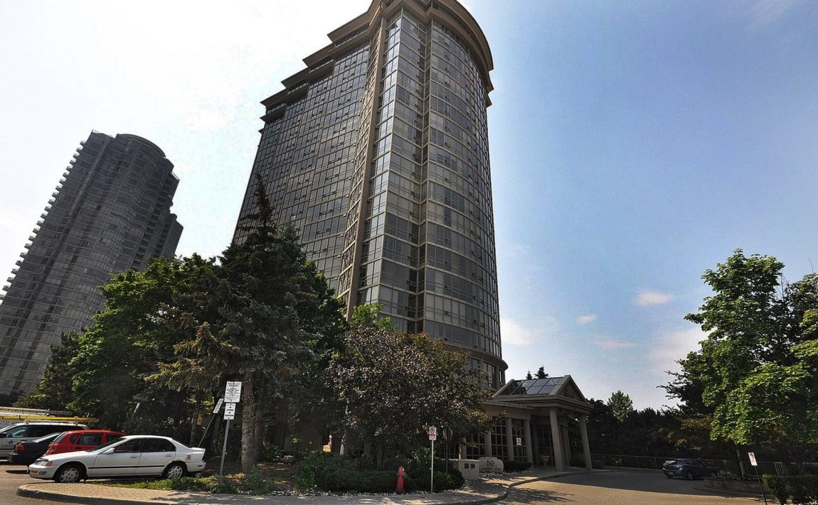 esprit-condo-50-eglinton-ave-w-mississauga-for-sale