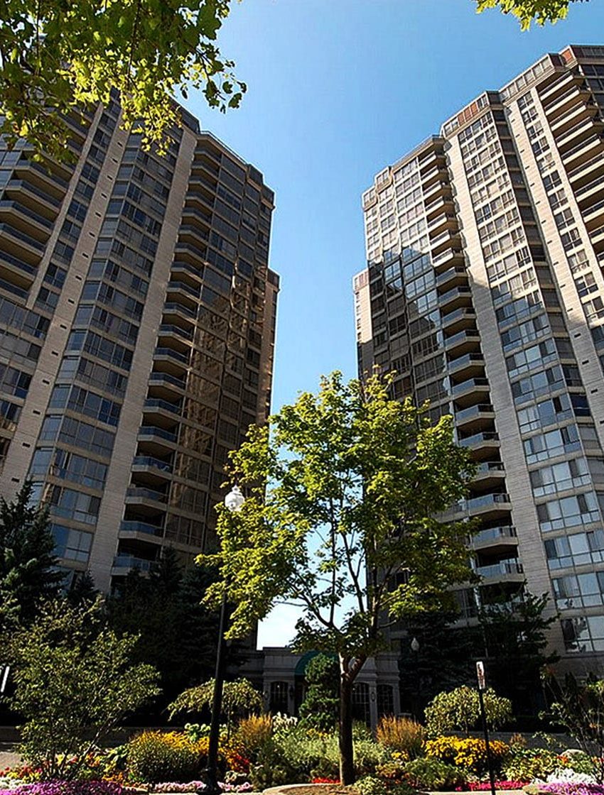 mansion-condos-55-kingsbridge-garden-circle-mississauga-condos-for-sale