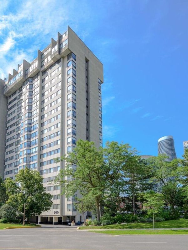 sherwood-towers-200-robert-speck-pkwy-mississauga-square-one-for-sale