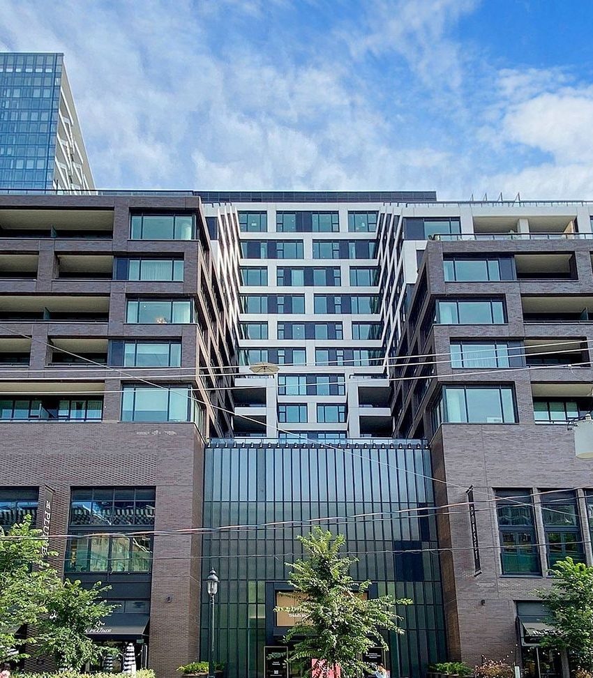 the-well-signature-condos-455-wellington-st-w-toronto-for-sale