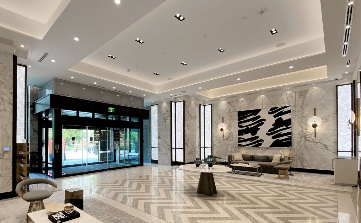 the-well-signature-condos-455-wellington-st-w-toronto-front-lobby-luxury