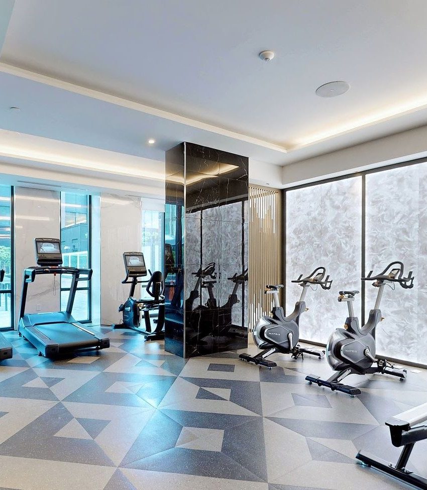 the-well-signature-condos-455-wellington-st-w-toronto-gym-cardio-fitness