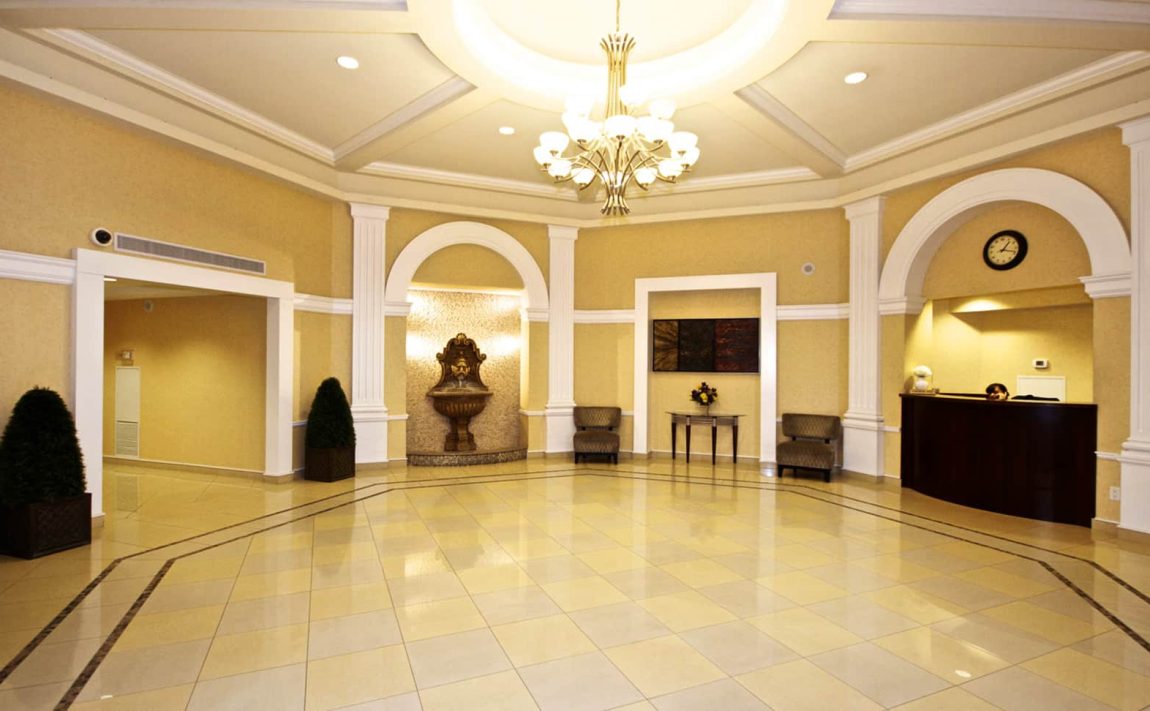 tuscany-gate-220-forum-dr-mississauga-condos-concierge-lobby