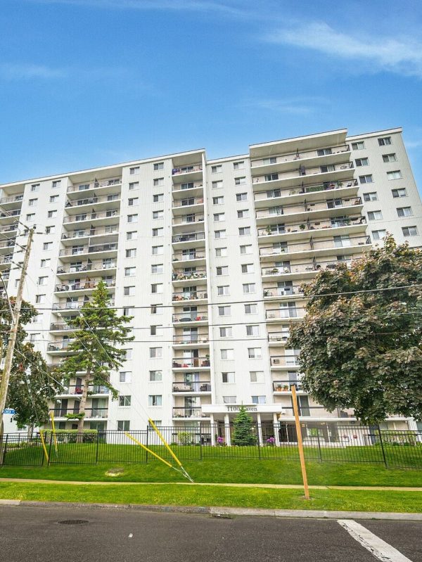 1100-caven-st-condos-mississauga-port-credit