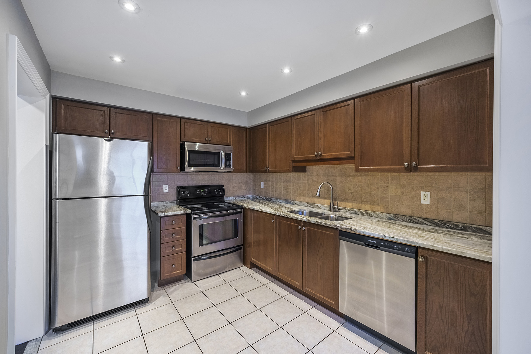For Rent: Unit 166 at 7360 Zinnia Pl Mississauga