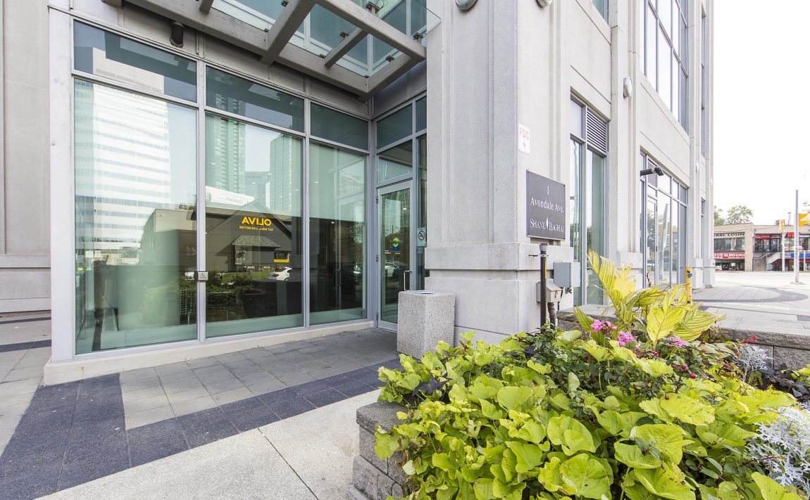 1-avondale-lofts-1-avondale-ave-north-york-front-entrance