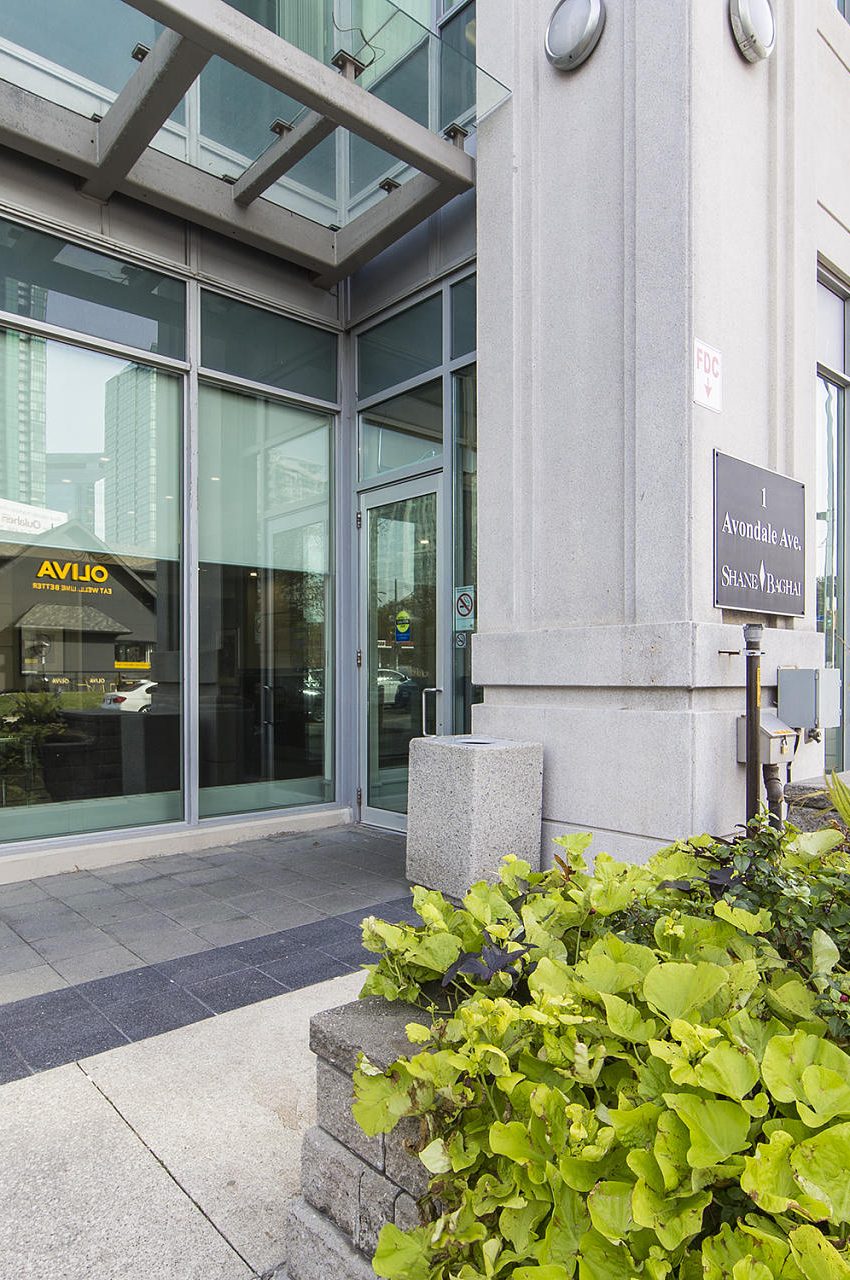 1-avondale-lofts-1-avondale-ave-north-york-front-entrance