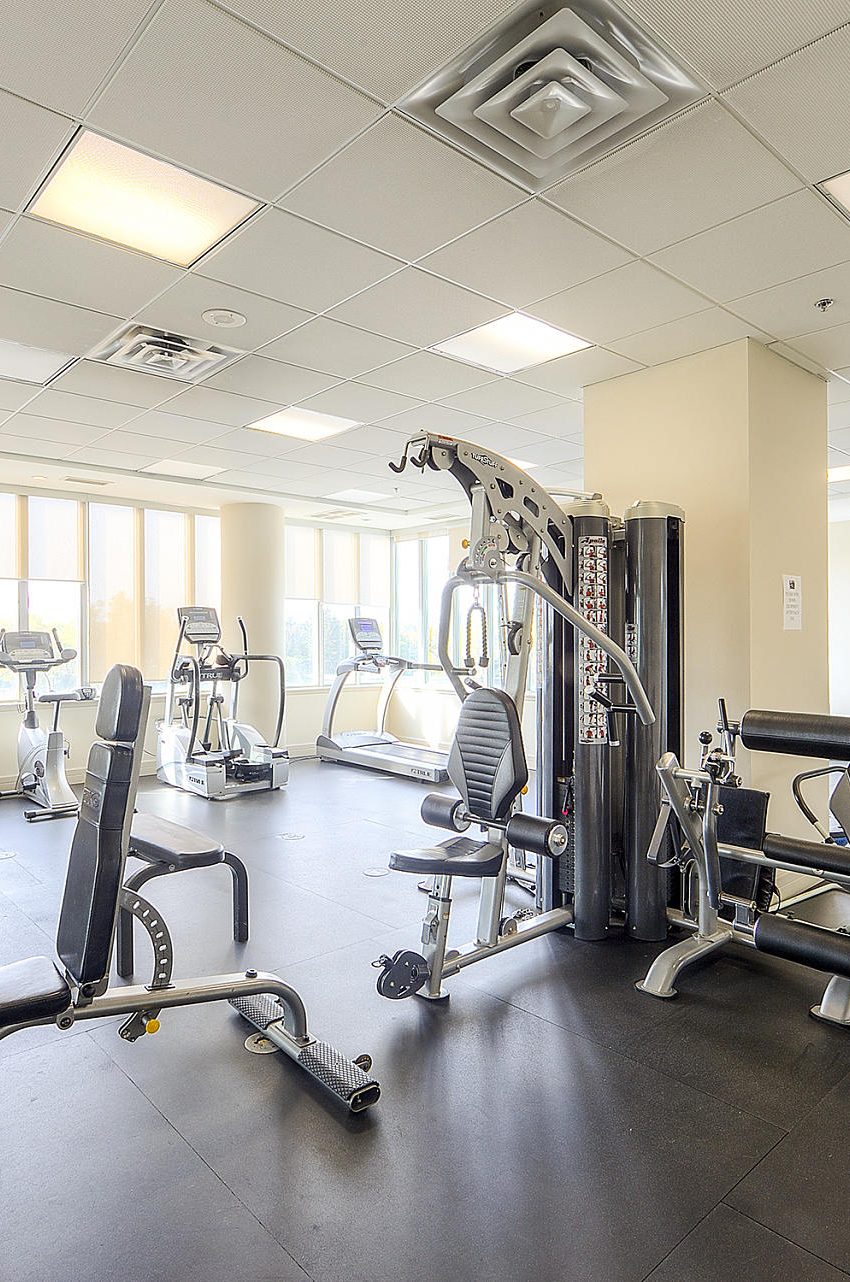 1-avondale-lofts-1-avondale-ave-north-york-gym-fitness