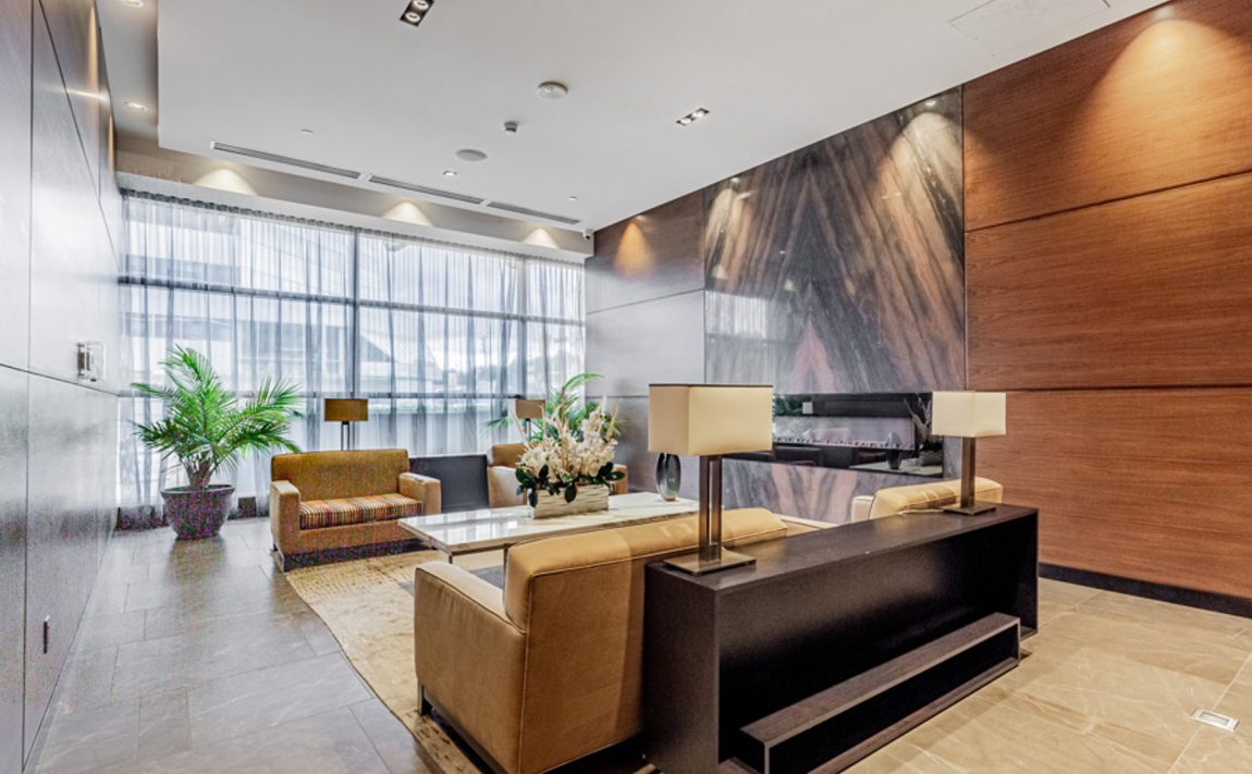 hullmark-centre-condos-2-anndale-dr-north-york-for-sale-lobby-sitting-area