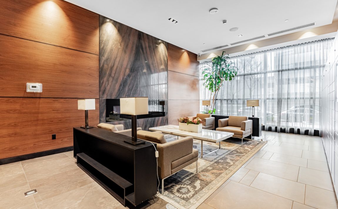 hullmark-centre-condos-2-anndale-dr-north-york-lobby