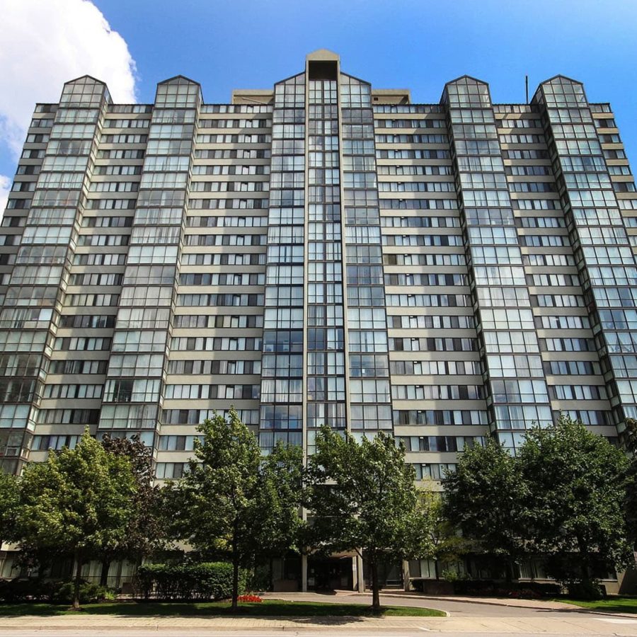 350-webb-dr-mississauga-platinum-condos-square-one-for-sale