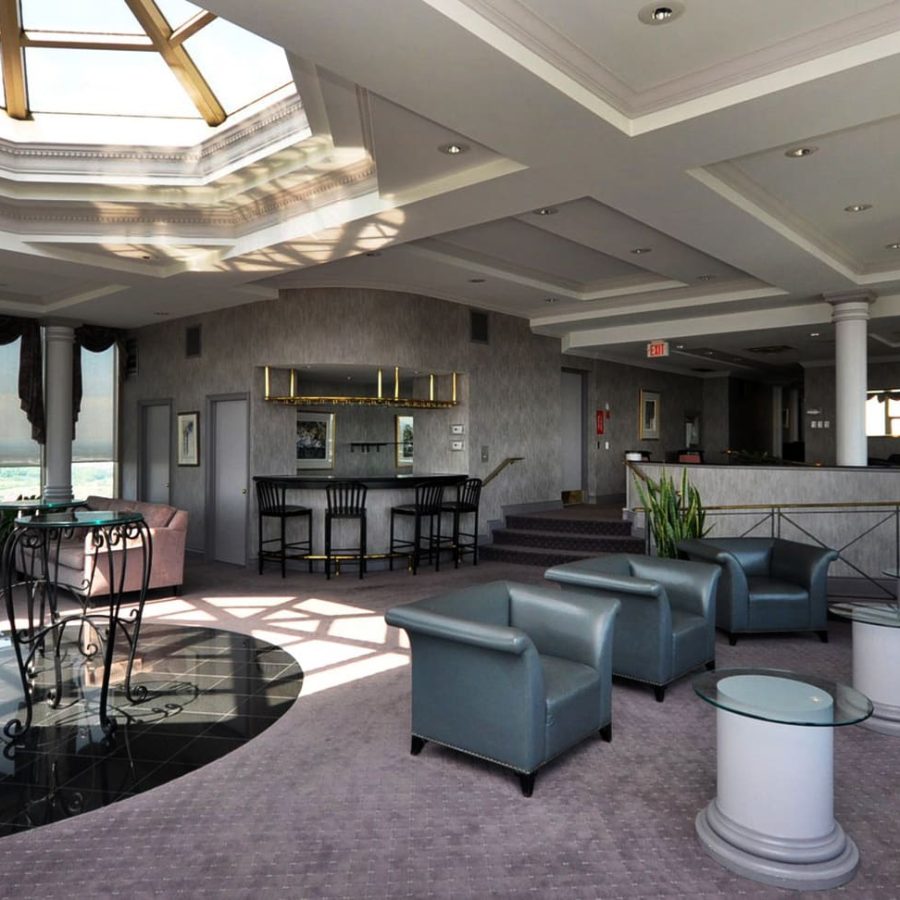 45-kingsbridge-garden-circle-condos-park-mansion-mississauga-amenities-party-room-bar