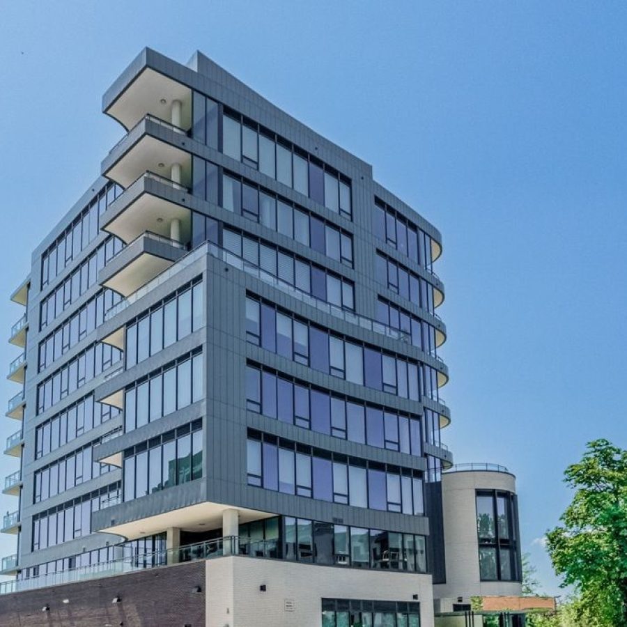 55-port-st-e-mississauga-condos-for-sale-port-credit