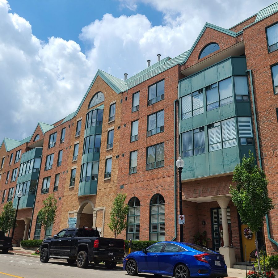 ashbury-square-condos-185-robinson-st-oakville